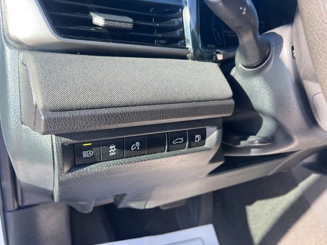 Used 2025 Toyota Camry LE image 26