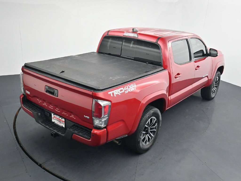 Used 2022 Toyota Tacoma TRD Sport w/ TRD Premium Sport Package AWD/4WD image 29