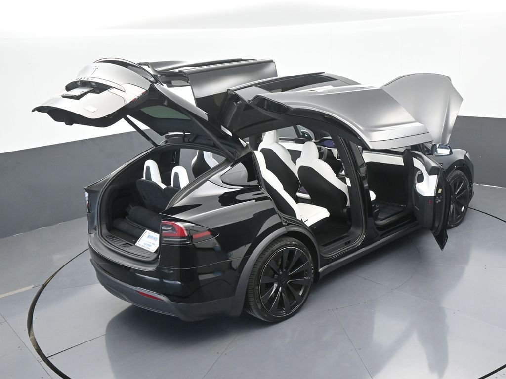 Used 2022 Tesla Model X Plaid image 64