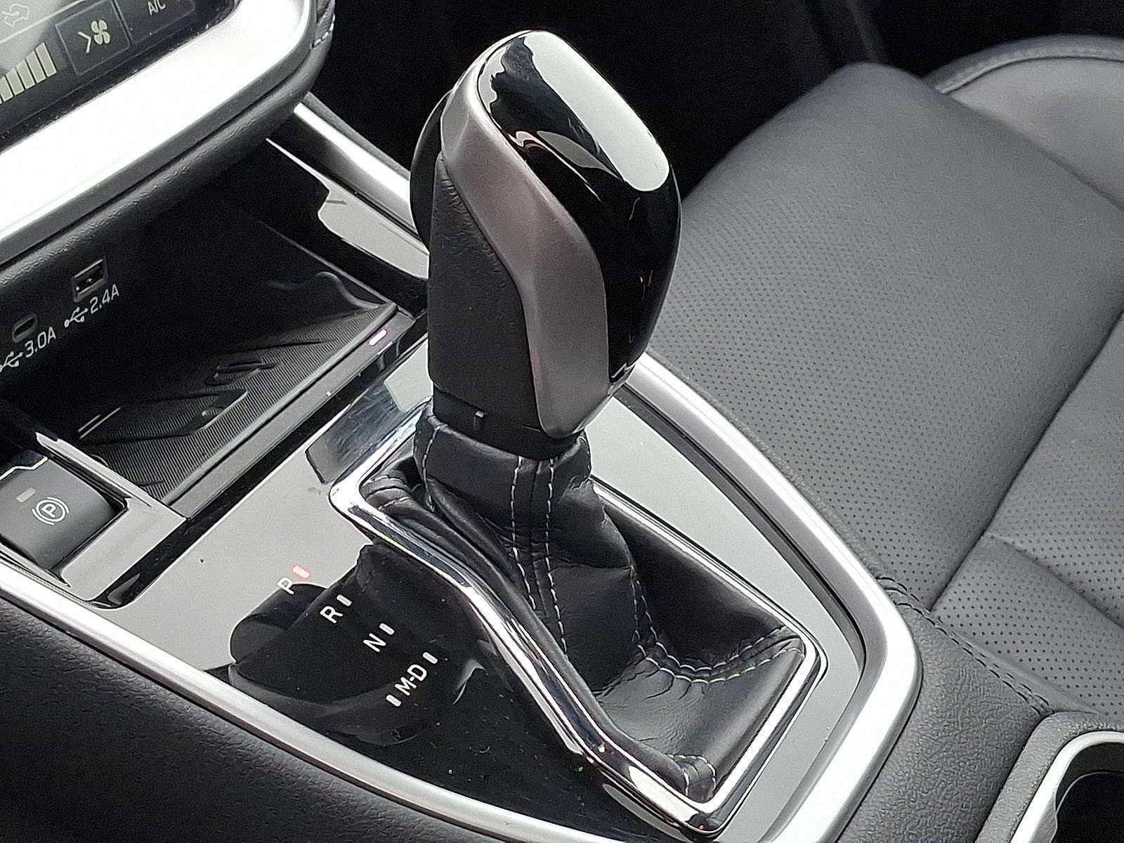 Used 2023 Subaru Outback Limited image 12