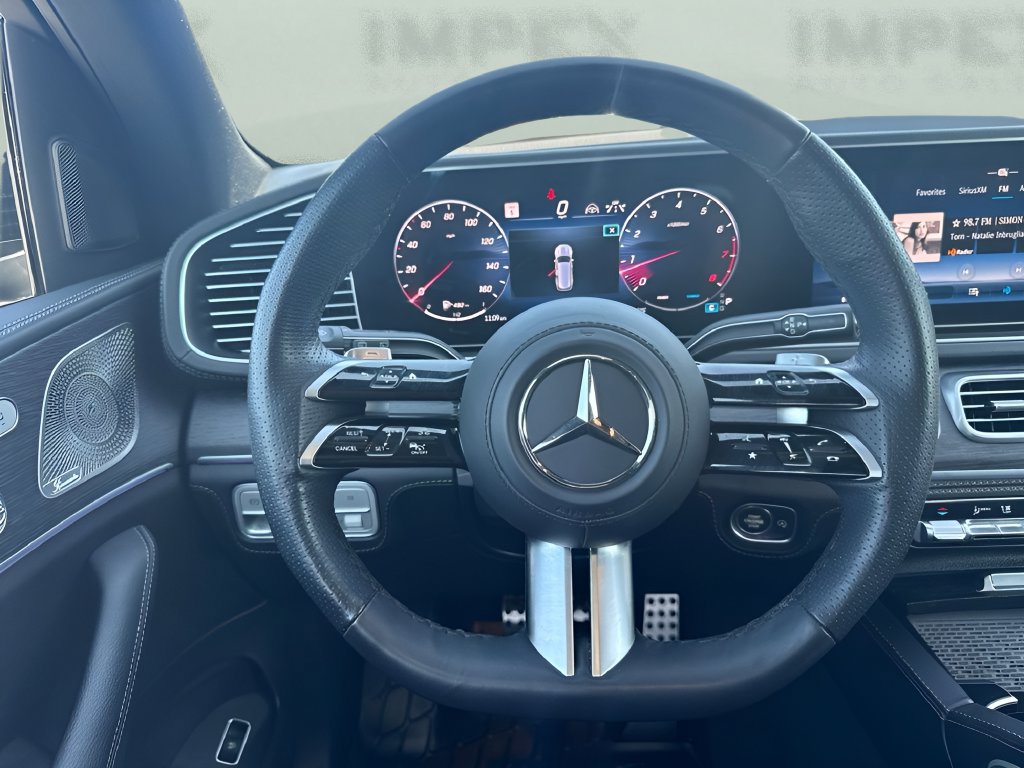 Used 2025 Mercedes-Benz GLS 450 4MATIC image 14