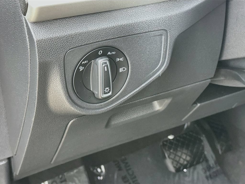 Used 2022 Volkswagen Atlas SE w/ Panoramic Sunroof Package AWD/4WD image 12