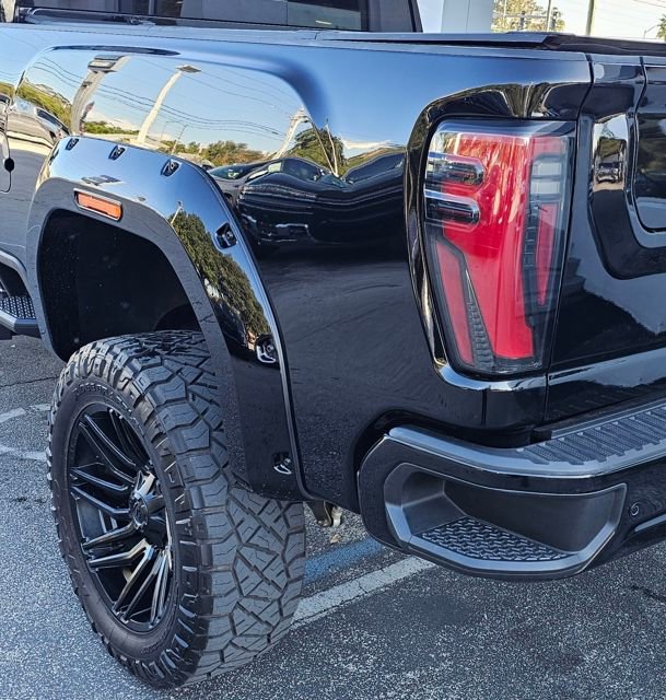 Used 2024 GMC Sierra 2500 AT4 w/ Technology Package AWD/4WD image 13