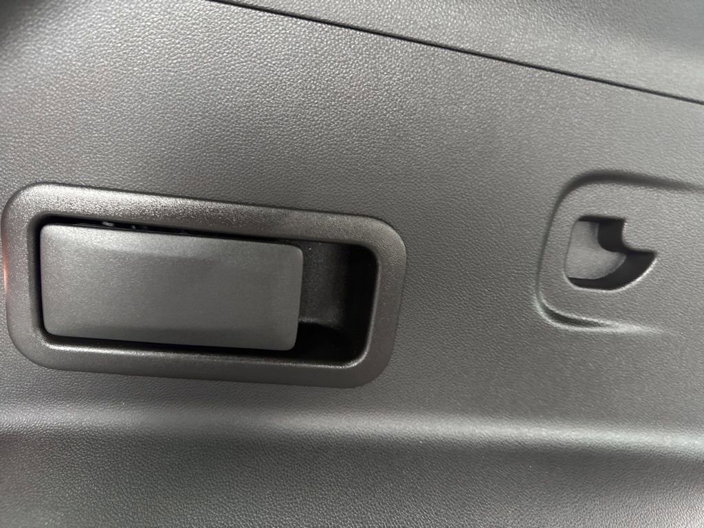 Used 2020 Chevrolet Blazer RS image 16