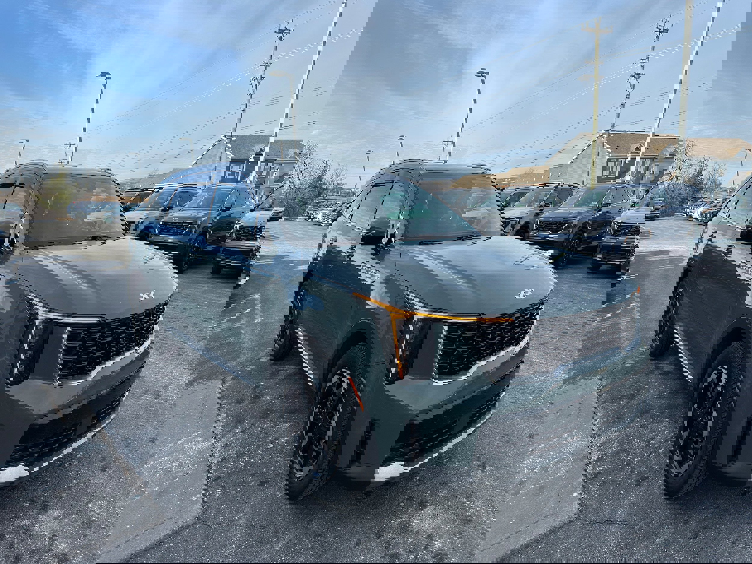 Used 2025 Kia Sorento EX image 3