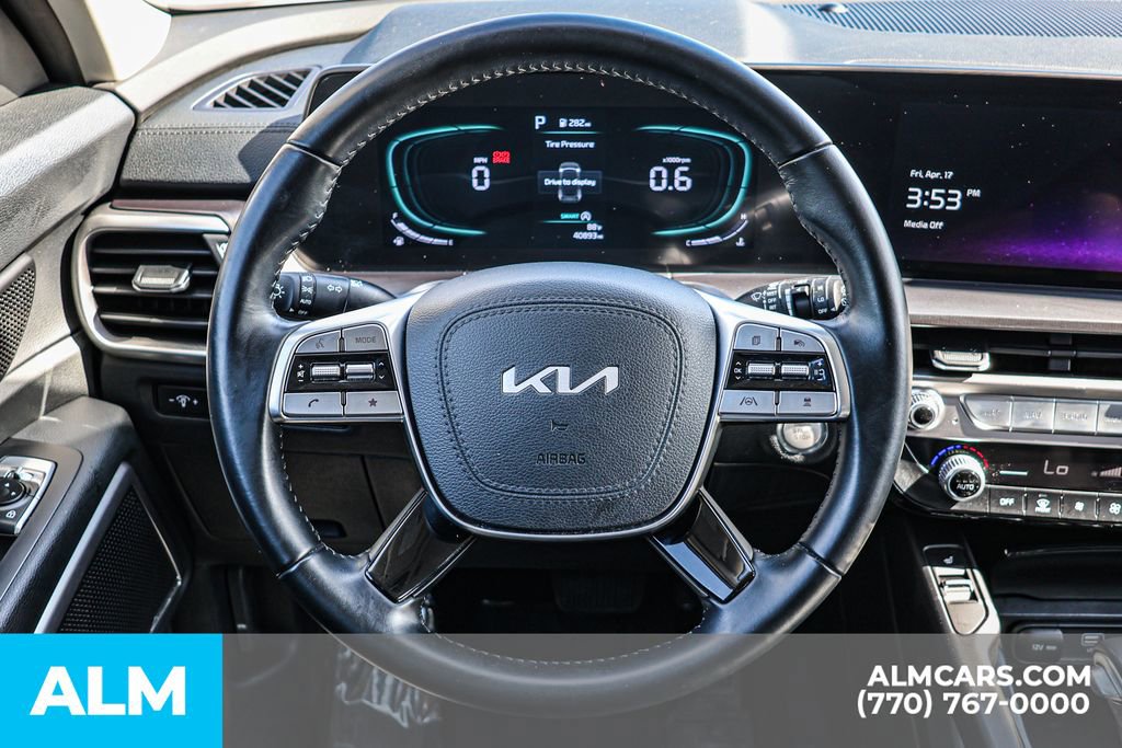 Used 2025 Kia Telluride S FWD image 33