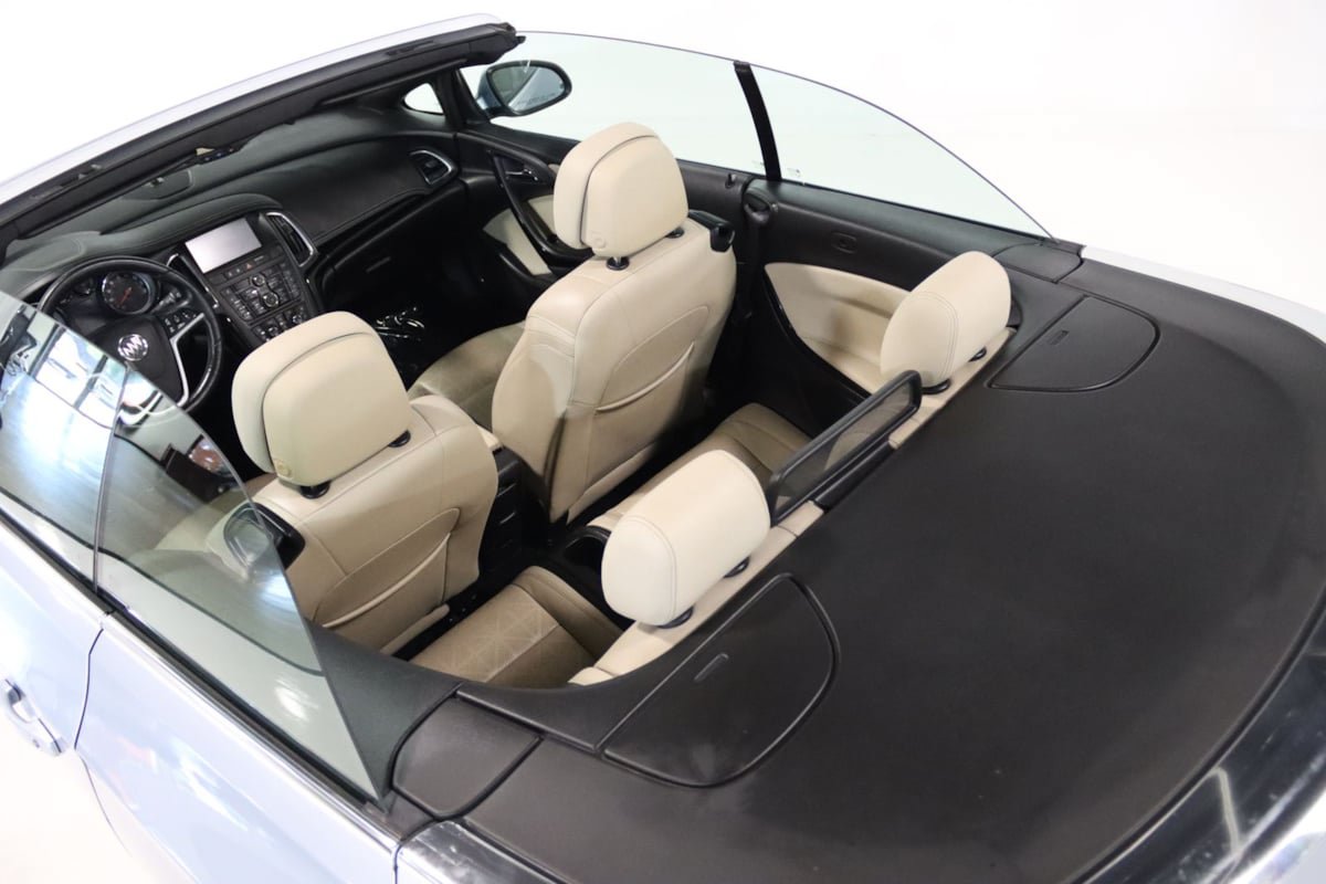 Used 2018 Buick Cascada Premium FWD image 37