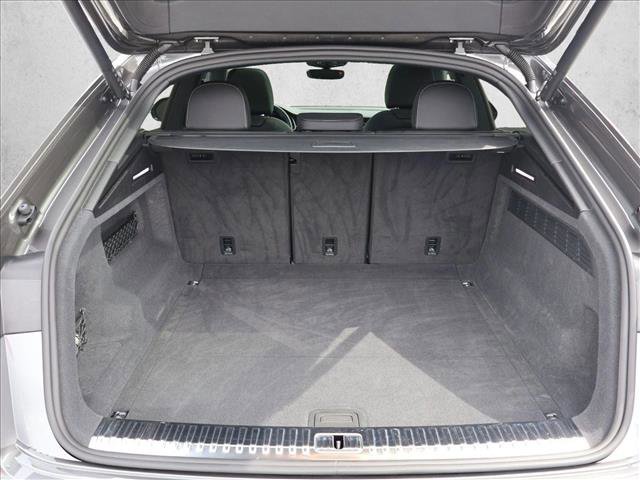 Used 2023 Audi Q8 Premium w/ Black Optic Package AWD/4WD image 6