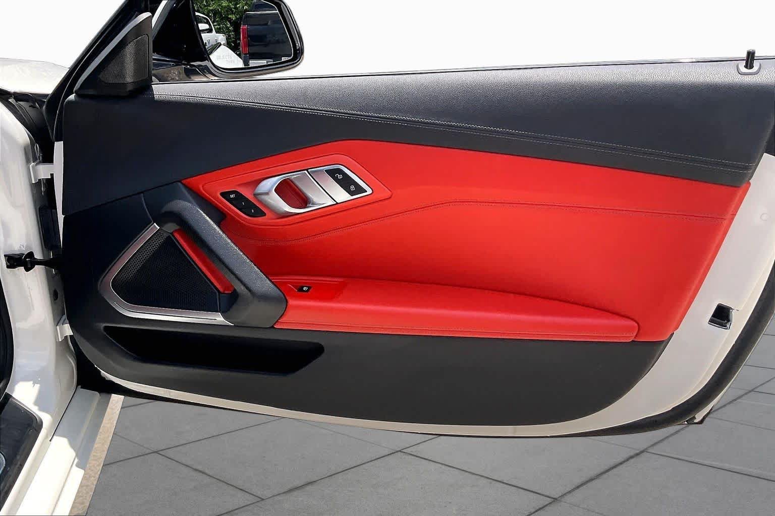 Used 2021 BMW Z4 sDrive30i w/ Premium Package RWD image 20