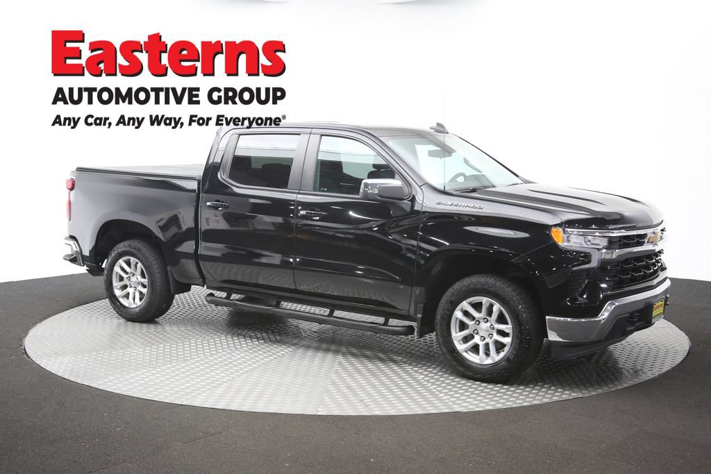 Used 2023 Chevrolet Silverado 1500 LT AWD/4WD image 50