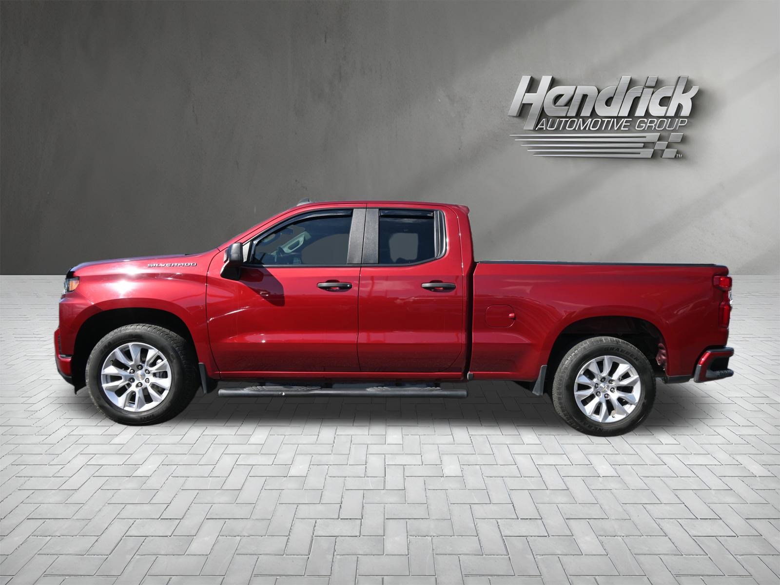 Used 2020 Chevrolet Silverado 1500 Custom w/ Custom Value Package image 9