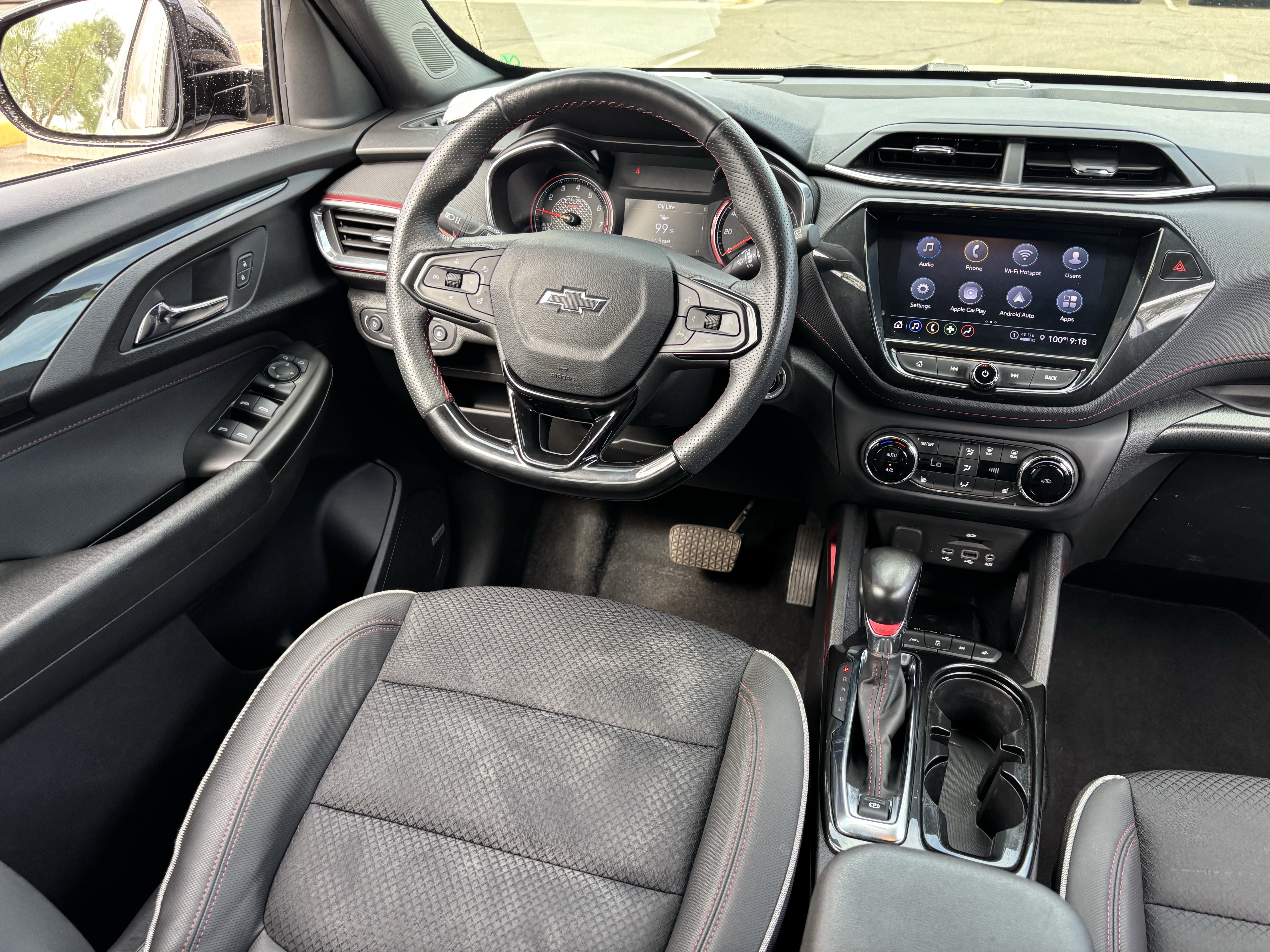 Used 2022 Chevrolet TrailBlazer RS w/ Technology Package FWD image 13