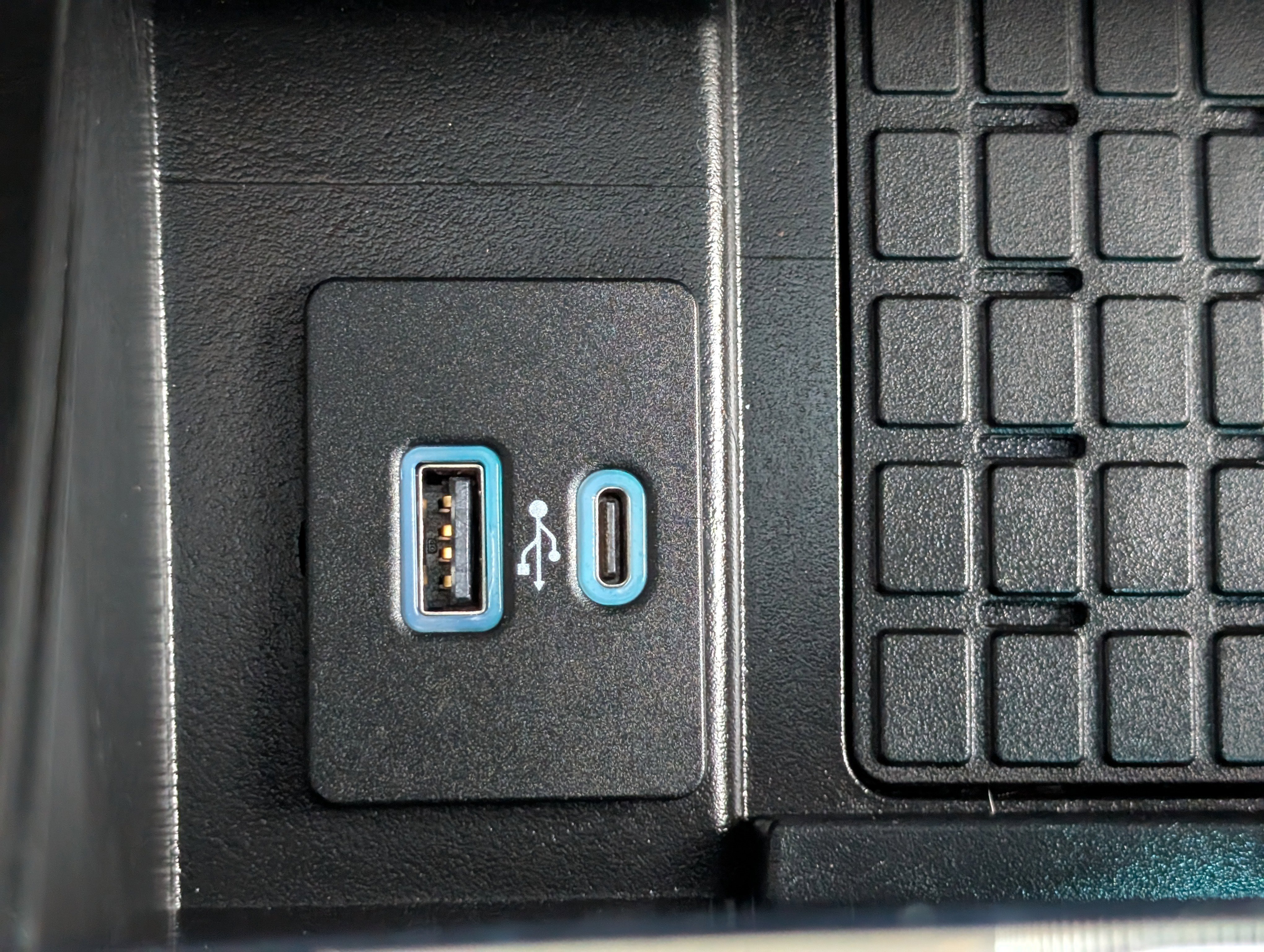 Used 2022 Ford Expedition Max Limited image 30