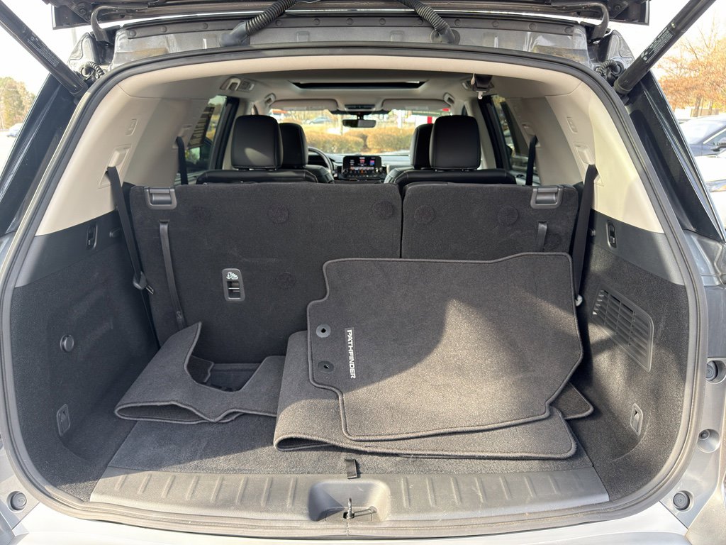 Certified 2023 Nissan Pathfinder Platinum w/ Lighting Package (N93) image 34