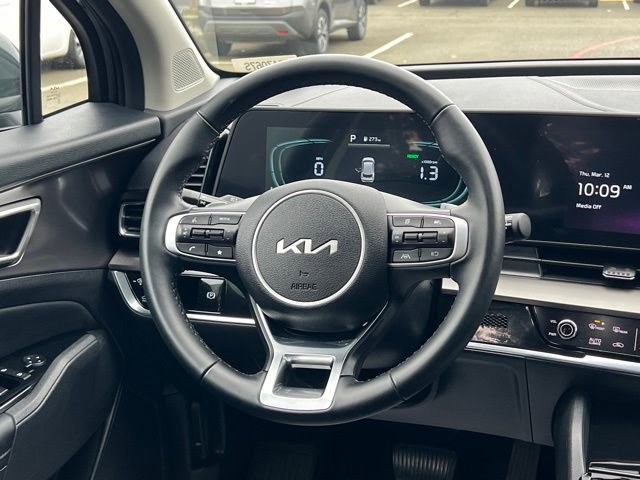 Certified 2025 Kia Sportage EX w/ EX Premium Package AWD/4WD image 16