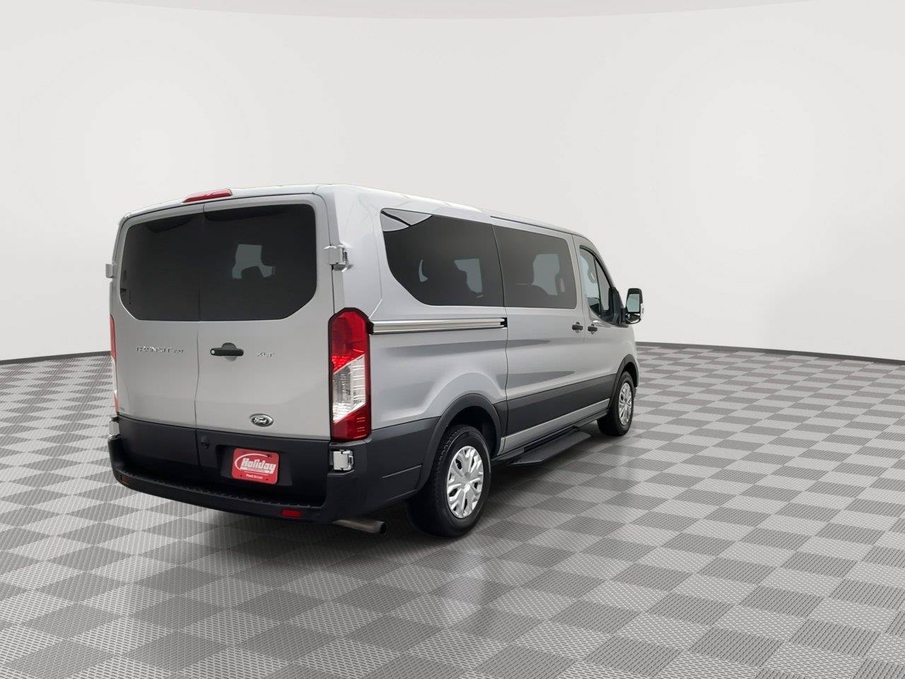 Certified 2020 Ford Transit 150 XLT RWD image 31