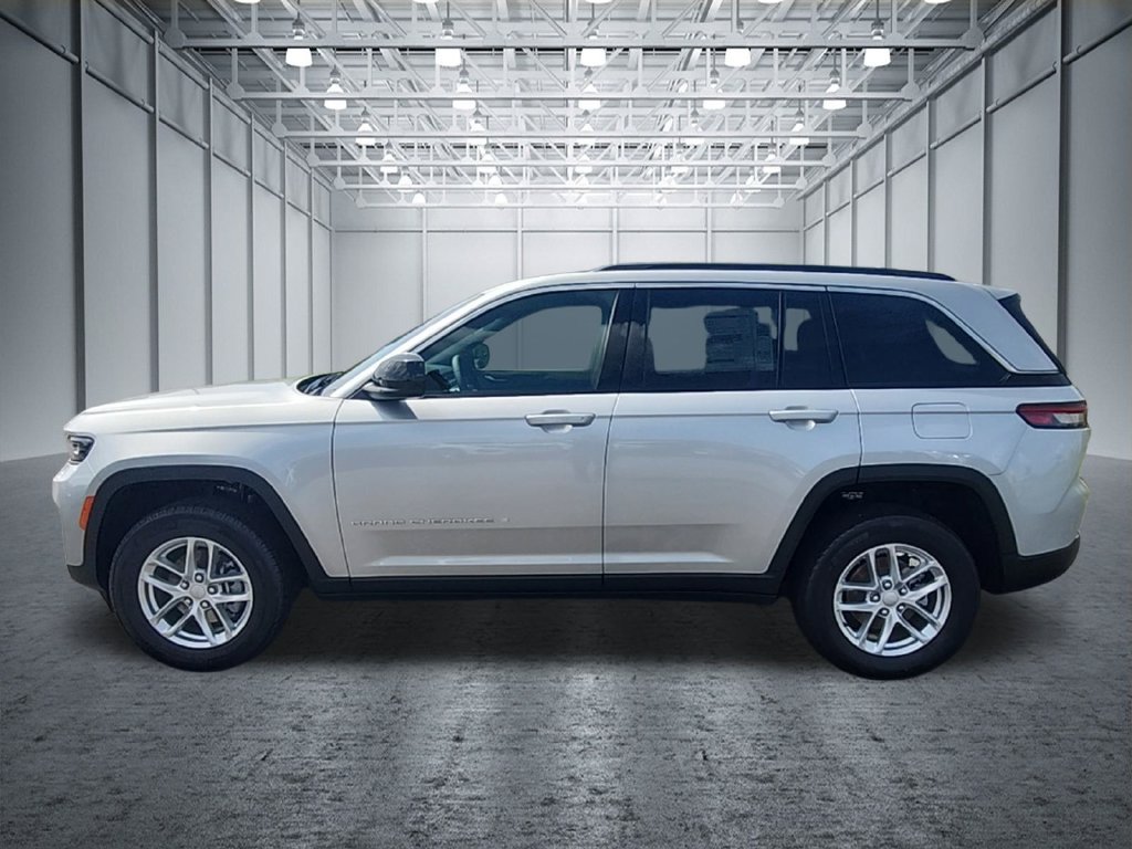 New 2026 Jeep Grand Cherokee Laredo X RWD image 17