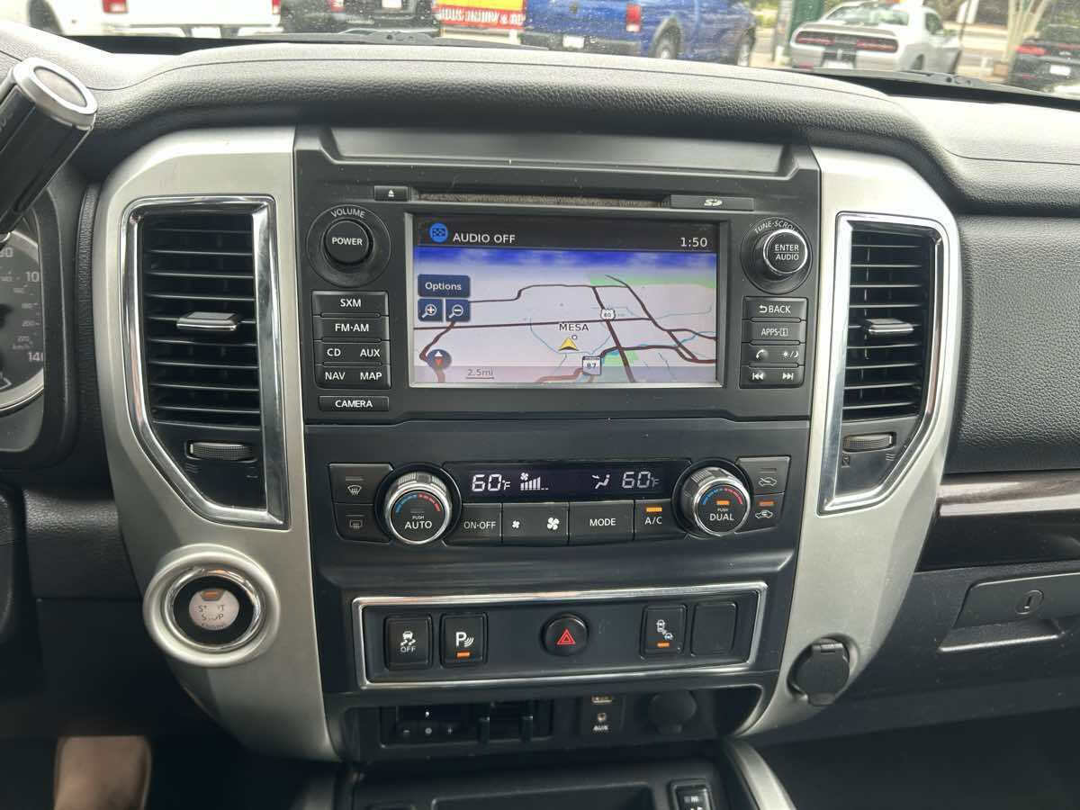 Used 2016 Nissan Titan SV RWD image 13