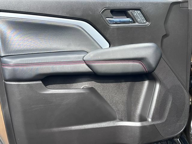 Used 2023 Chevrolet Colorado Z71 w/ Z71 Convenience Package 2 AWD/4WD image 17