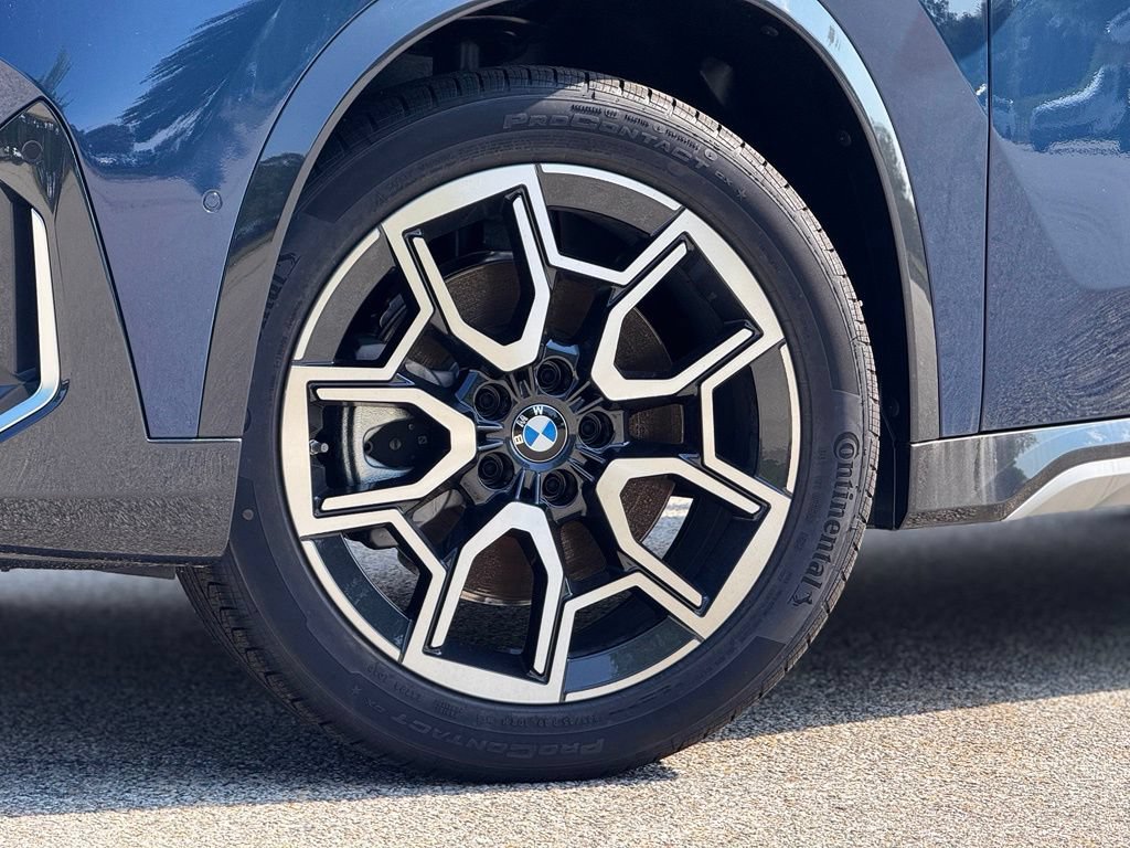 New 2026 BMW X1 xDrive28i w/ Convenience Package AWD/4WD image 2