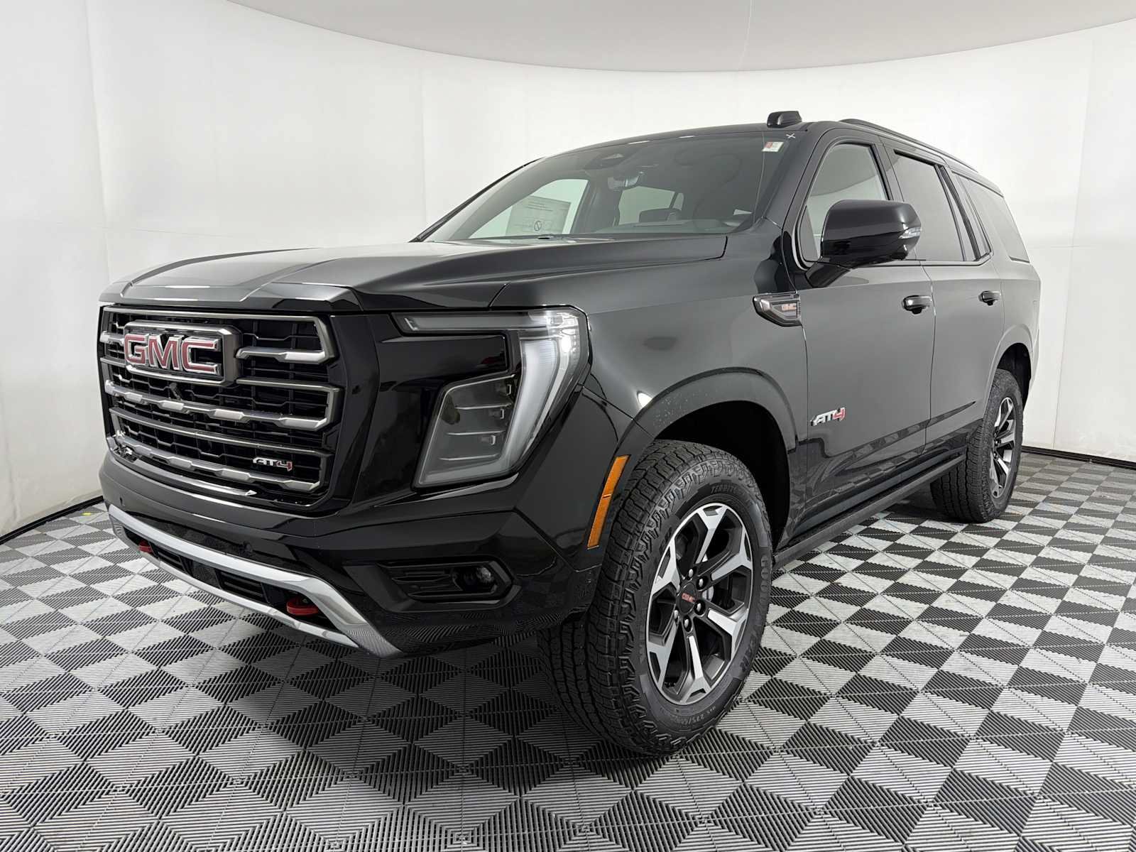 New 2026 GMC Yukon AT4 Ultimate AWD/4WD image 3