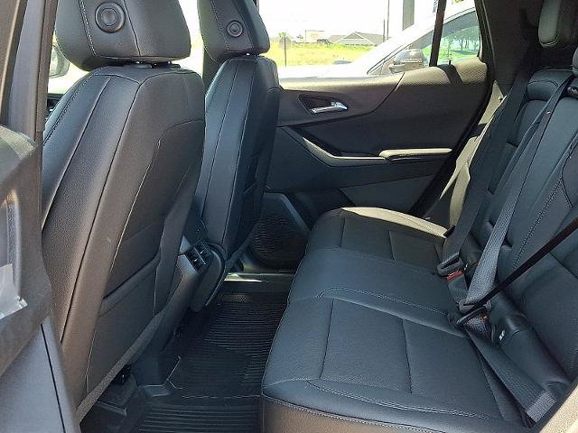 New 2026 Chevrolet Equinox LT w/ Convenience Package II FWD image 8