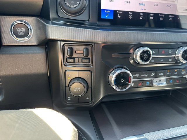 New 2026 Ford F250 Platinum image 44