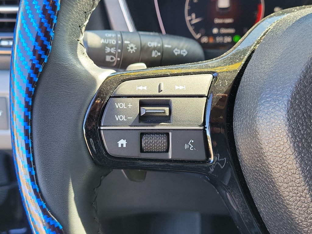 Used 2025 Honda Pilot EX-L image 17