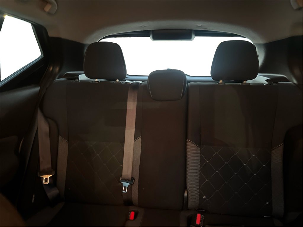 Used 2020 Nissan Kicks SV image 16