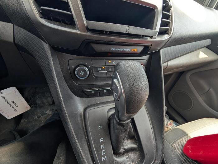 Used 2020 Ford Transit Connect XL FWD image 33