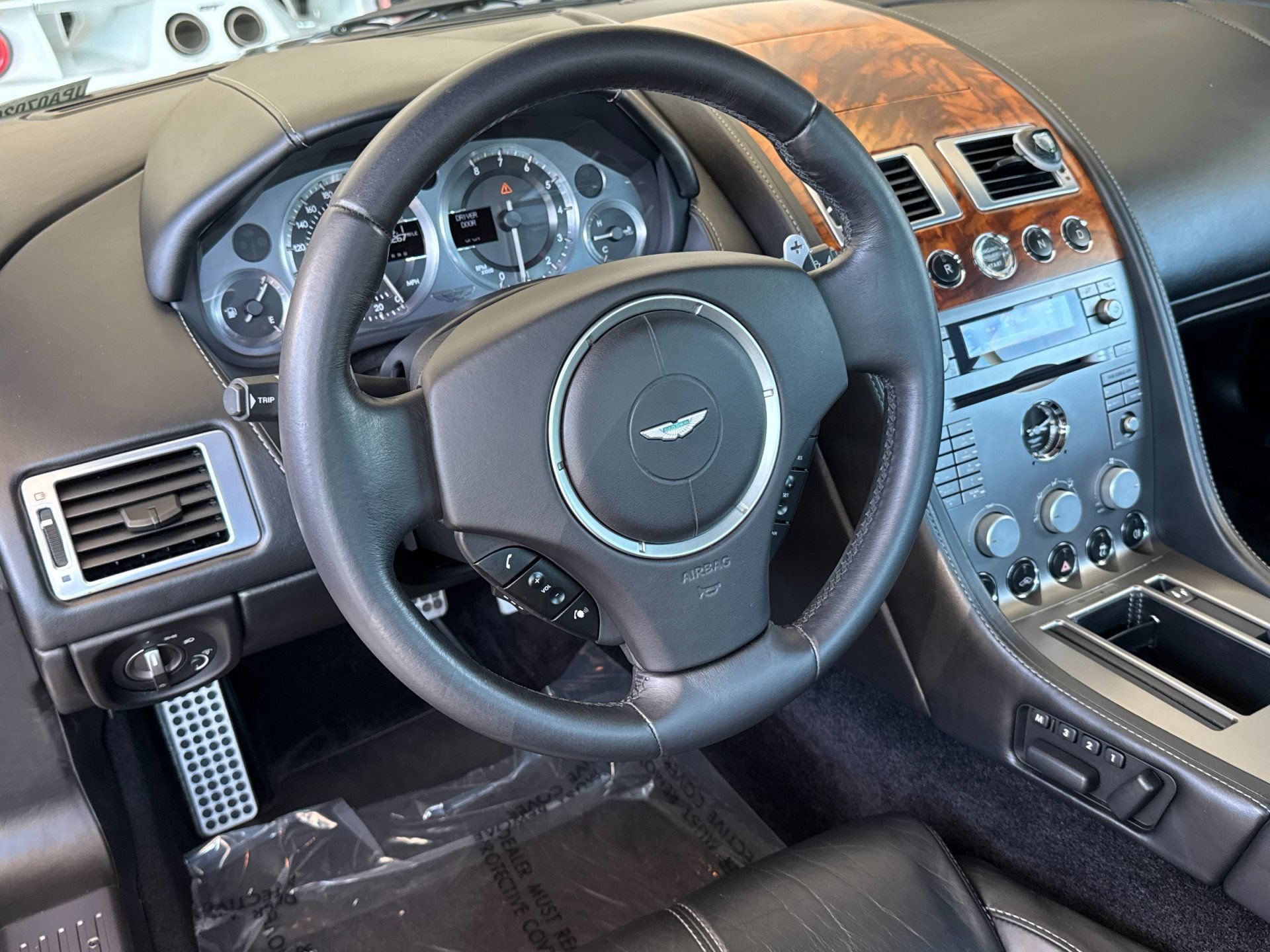 Used 2007 Aston Martin DB9 Coupe RWD image 15
