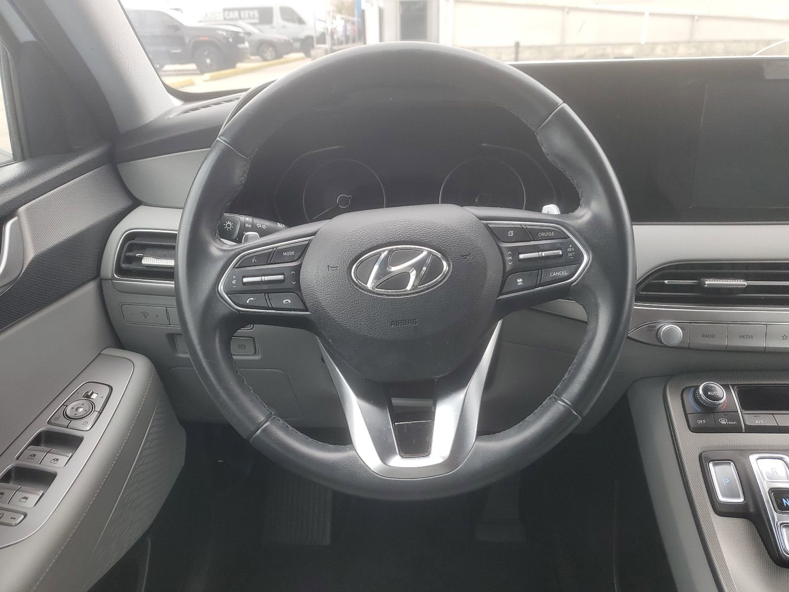 Used 2021 Hyundai Palisade SEL image 11