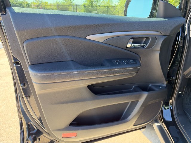 Used 2021 Honda Ridgeline Sport image 12