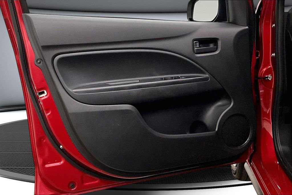 Used 2020 Mitsubishi Mirage ES image 20