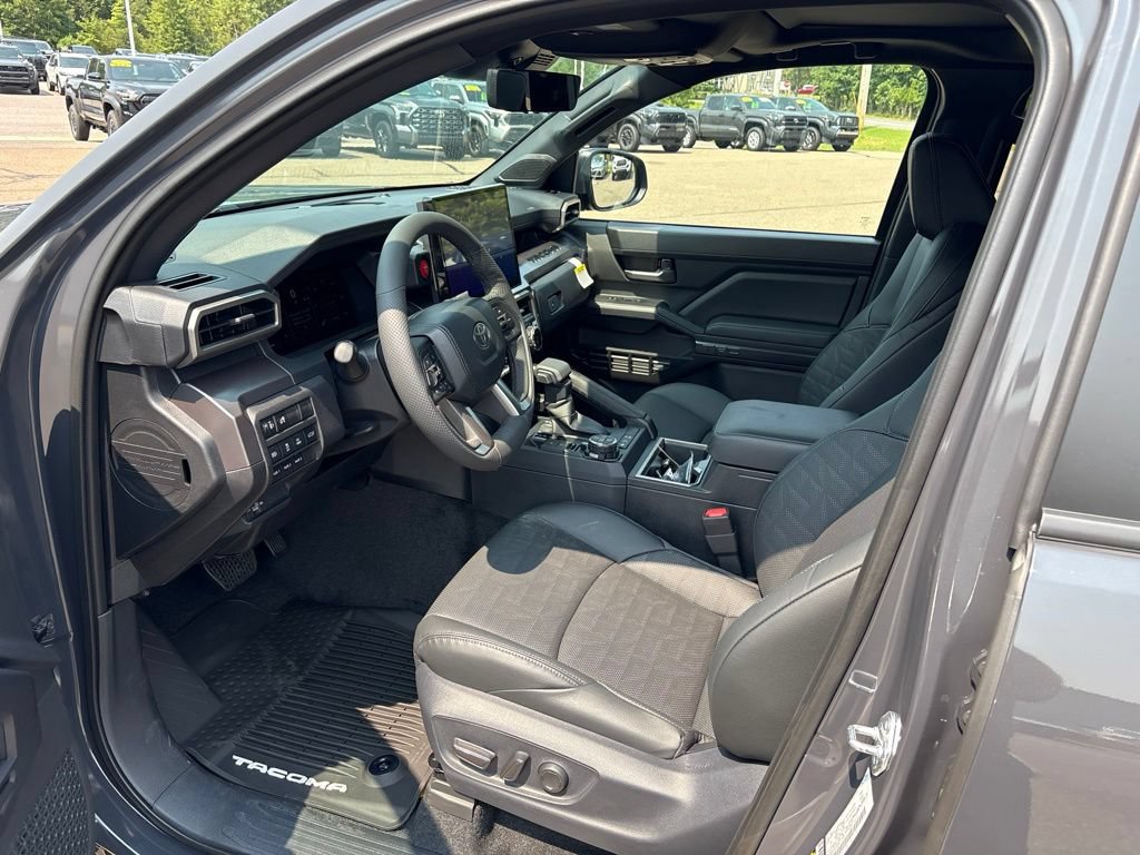 Used 2026 Toyota Tacoma 4x4 Double Cab image 13