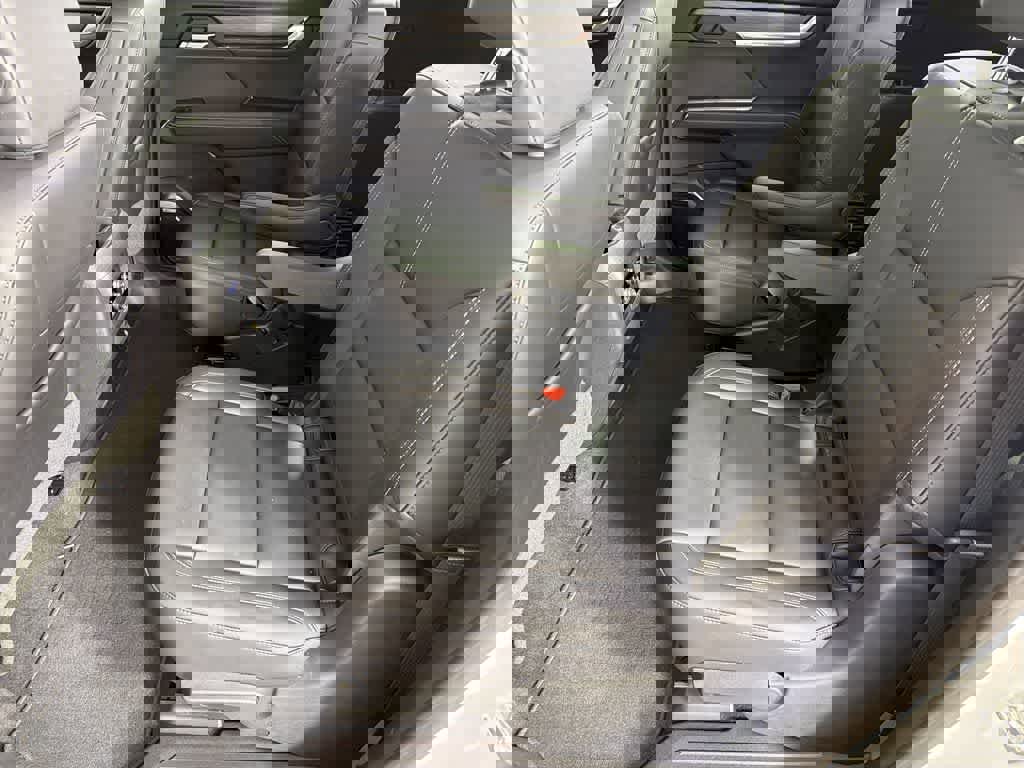 New 2025 GMC Acadia Elevation w/ Elevation Premium Package image 39