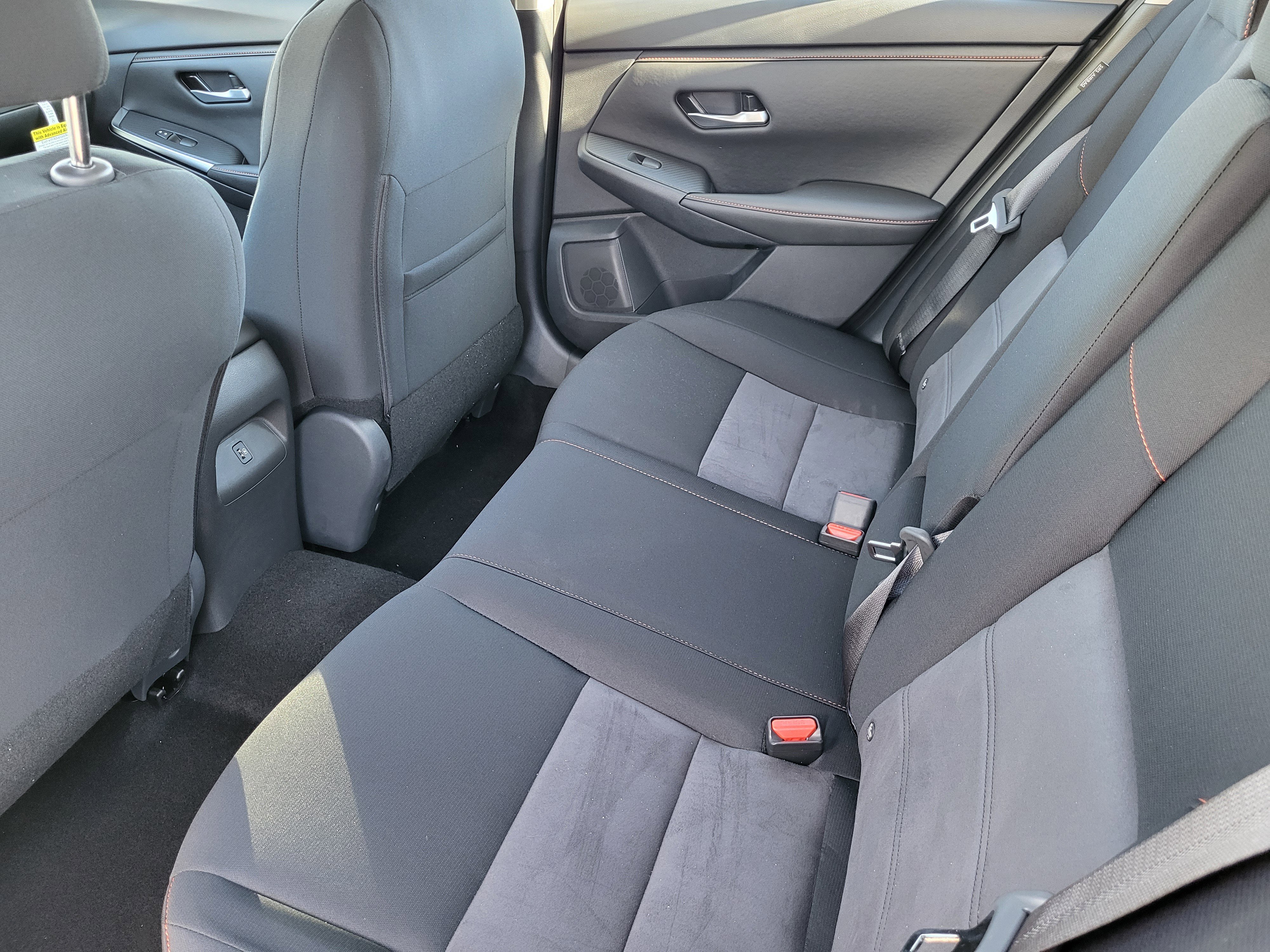 New 2025 Nissan Sentra SR image 9