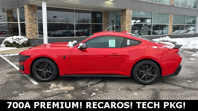 New 2026 Ford Mustang Dark Horse image 3