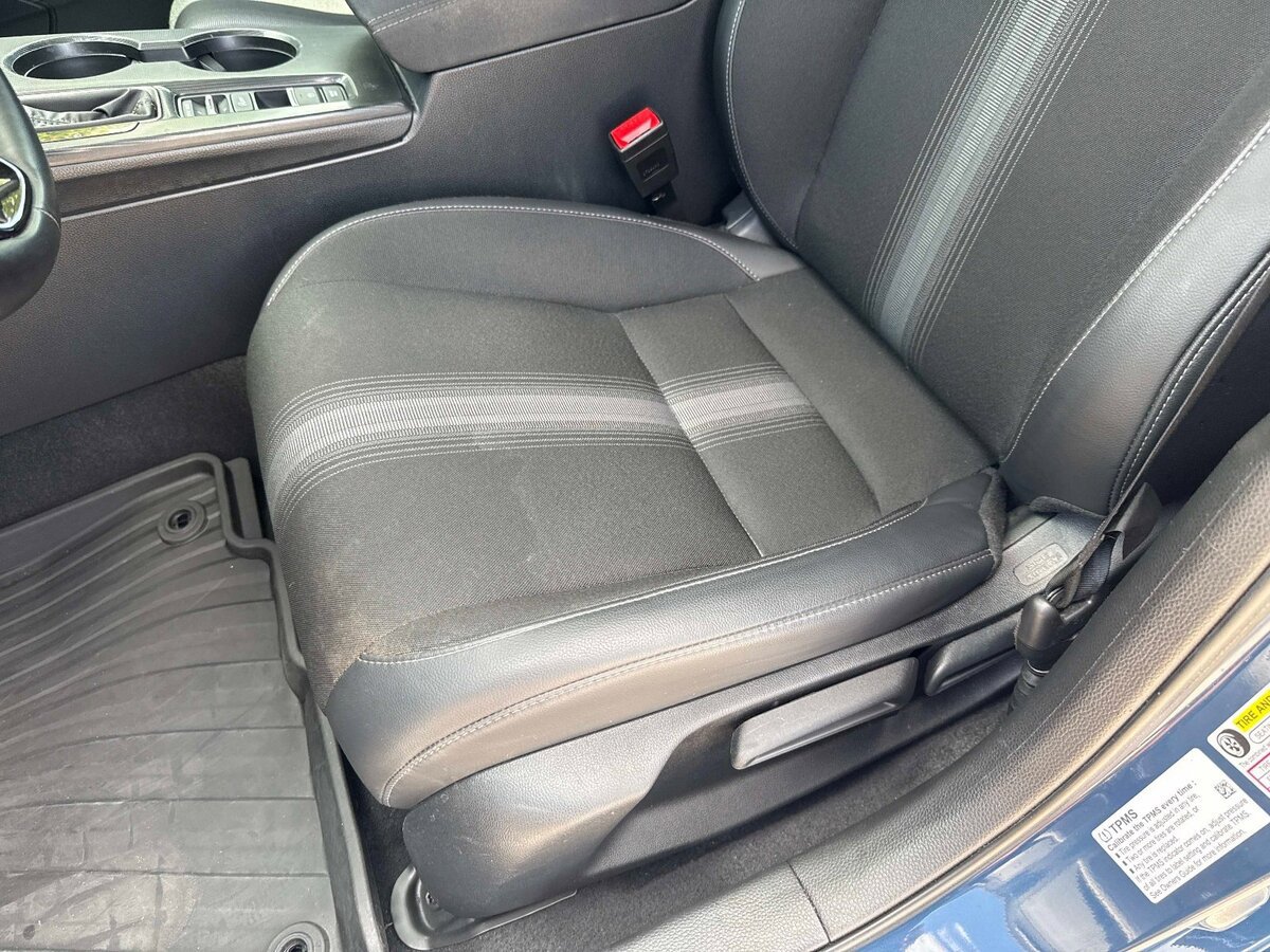 Certified 2025 Honda Civic Sport image 18