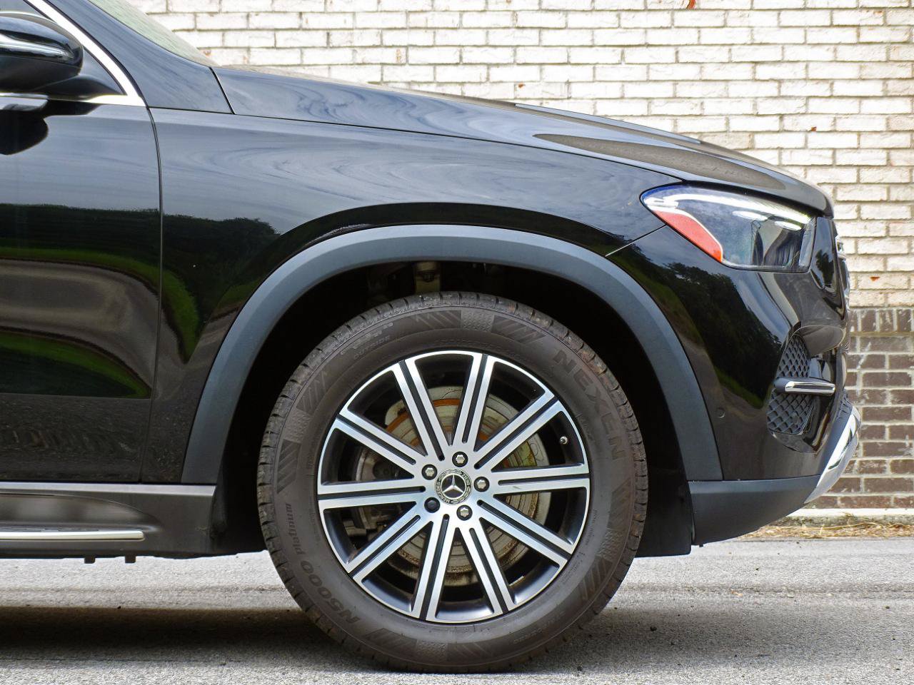 Used 2024 Mercedes-Benz GLE 350 4MATIC w/ 3rd Row Seat Package image 6