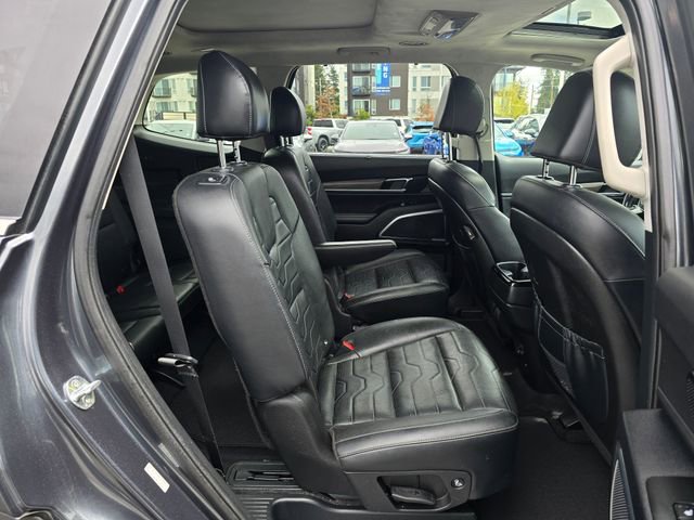 Certified 2022 Kia Telluride SX w/ SX Prestige Package AWD/4WD image 14