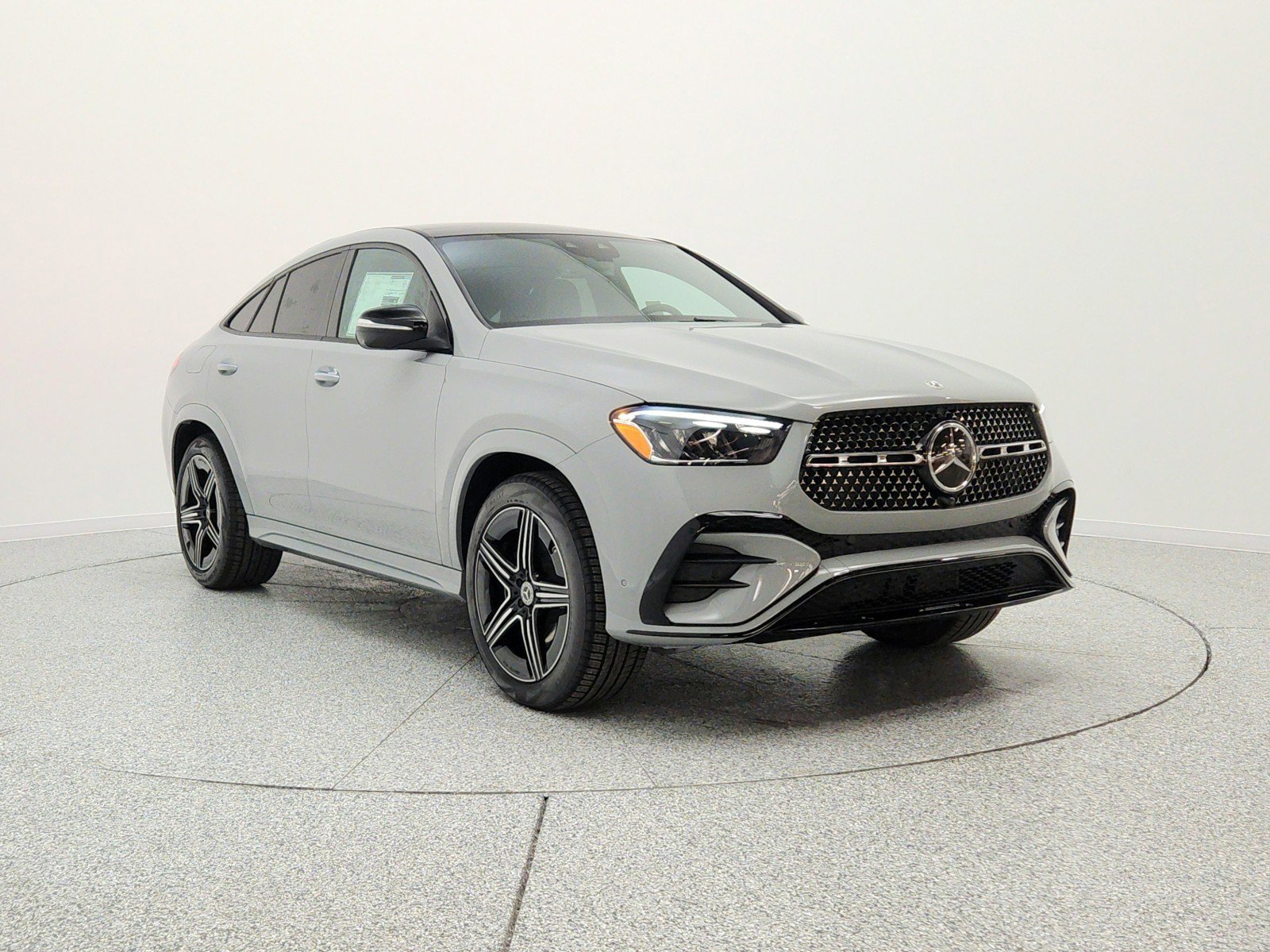 New 2026 Mercedes-Benz GLE 450 4MATIC Coupe image 3