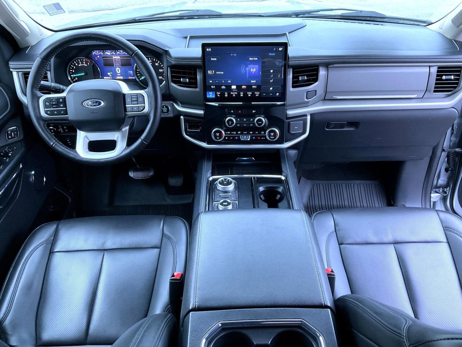 Used 2024 Ford Expedition XLT image 12