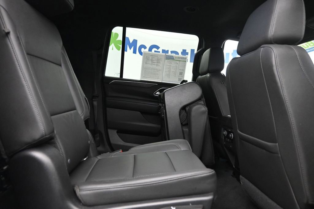 Used 2021 Chevrolet Suburban Z71 AWD/4WD image 8