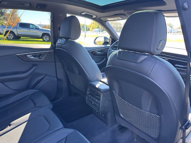 Used 2021 Audi Q8 Premium AWD/4WD image 22
