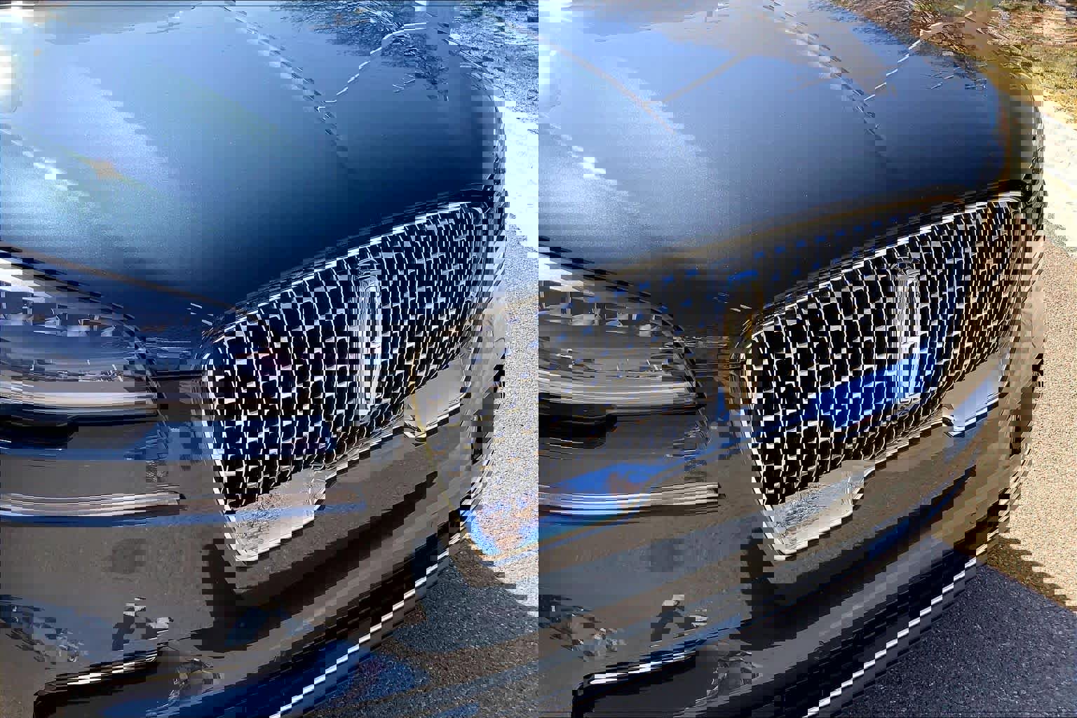 Used 2023 Lincoln Aviator Reserve w/ Equipment Group 201A image 30