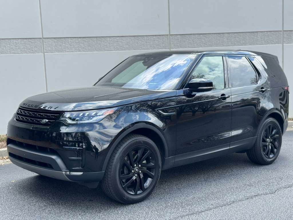 Used 2017 Land Rover Discovery HSE AWD/4WD image 5