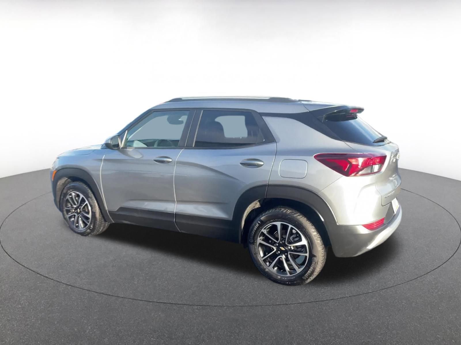 Used 2025 Chevrolet TrailBlazer LT image 10