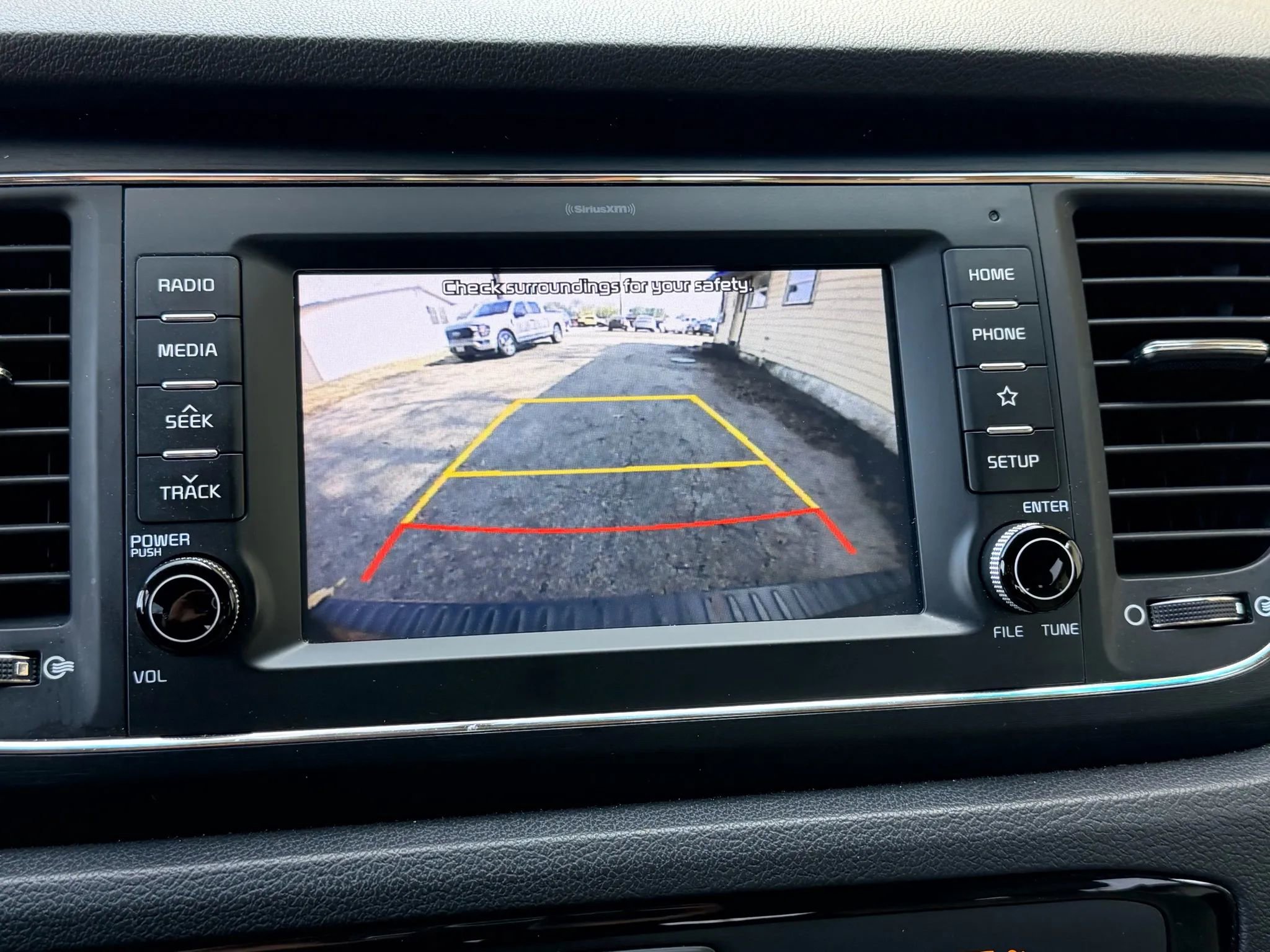 Used 2019 Kia Sedona EX image 9