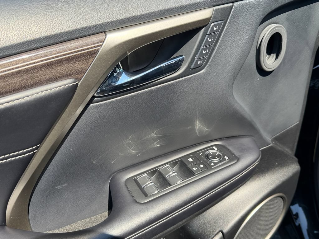 Used 2020 Lexus RX 450h AWD w/ Luxury Package image 14